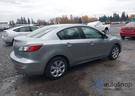 2013 Mazda Mazda3 I Sport из США, поврежденный, VIN JM1BL1UP9D1846639
